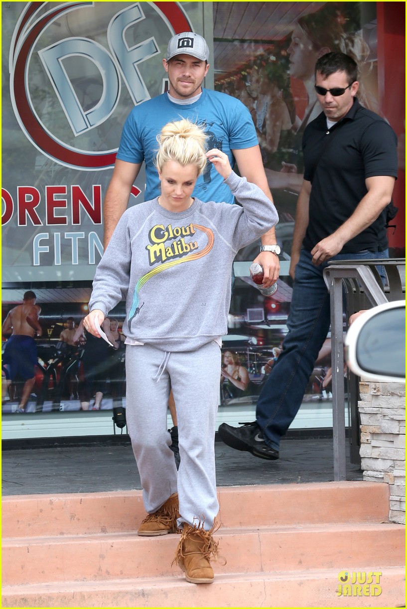 britney spears errands after movies with the boys 252914119