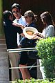 jennifer aniston justin theroux receive warm welcome in mexico 01