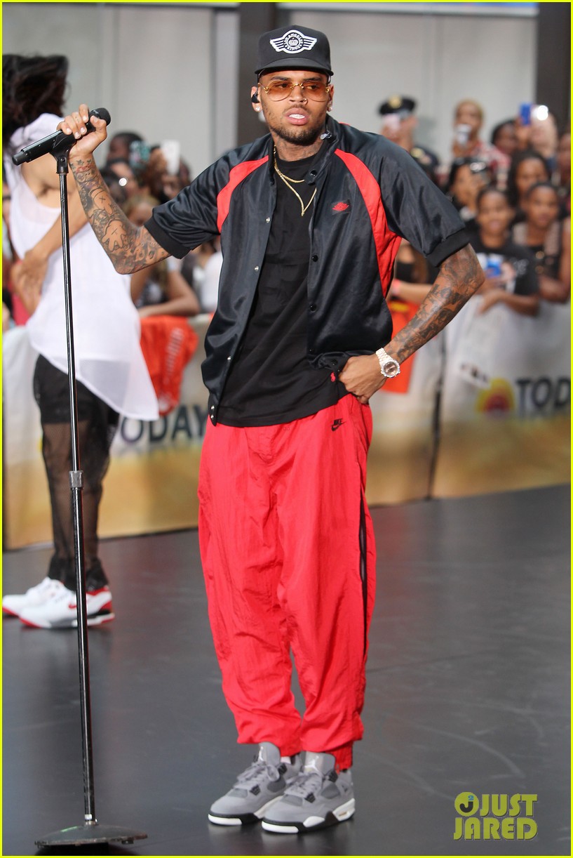 chris browns today show appearance ill keep working for my fans 02