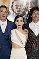 lily collins jamie campbell bower city of bones premiere 04
