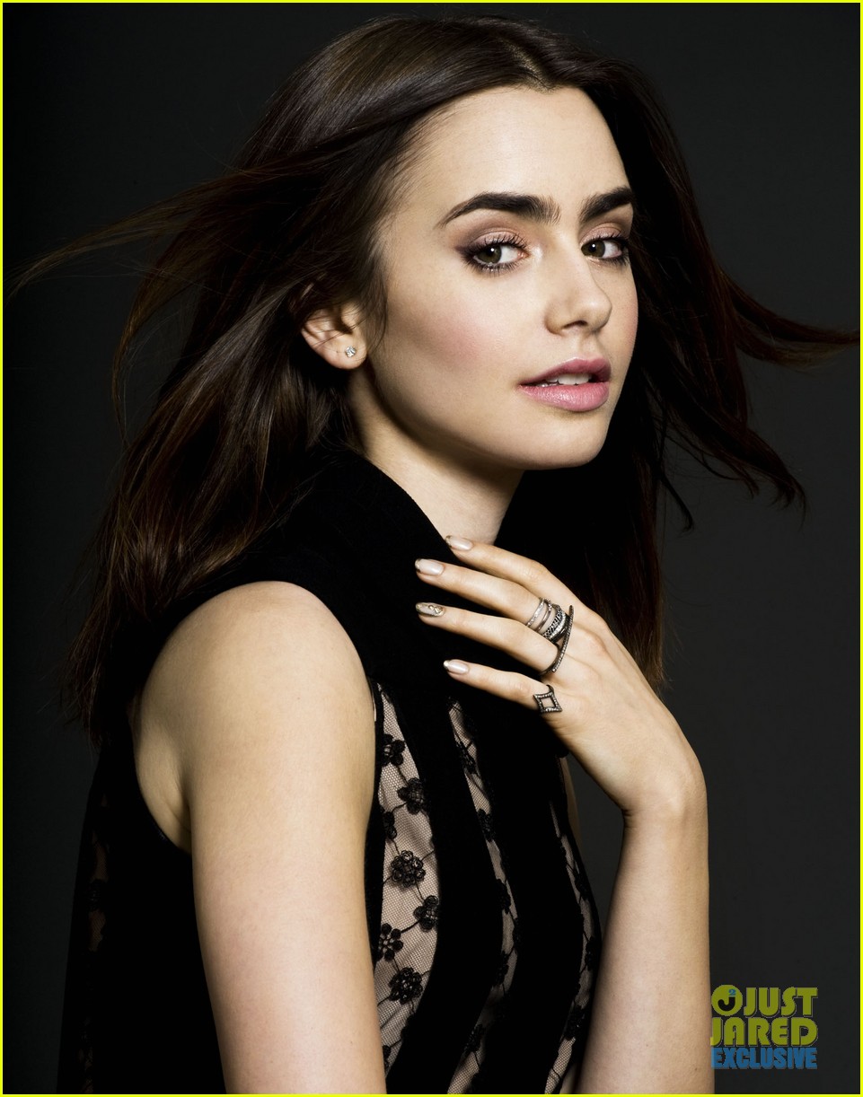 lily collins just jared spotlight of the week exclusive 012935215