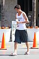 kaley cuoco walks arm in arm with ryan sweeting 14