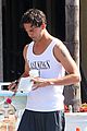 kaley cuoco walks arm in arm with ryan sweeting 15