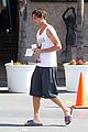 kaley cuoco walks arm in arm with ryan sweeting 17