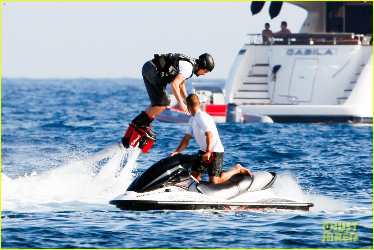 leonardo dicaprio goes shirtless after flyboarding in ibiza 11