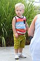hilary duff mike comrie park day with luca 04