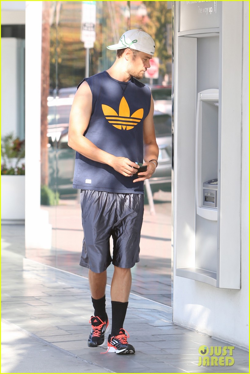 Josh Duhamel Fergie & I Have Baby Bag Ready for Birth! Photo 2935575