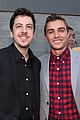 dave franco honored by christopher mintz plasse at young hollywood awards 02