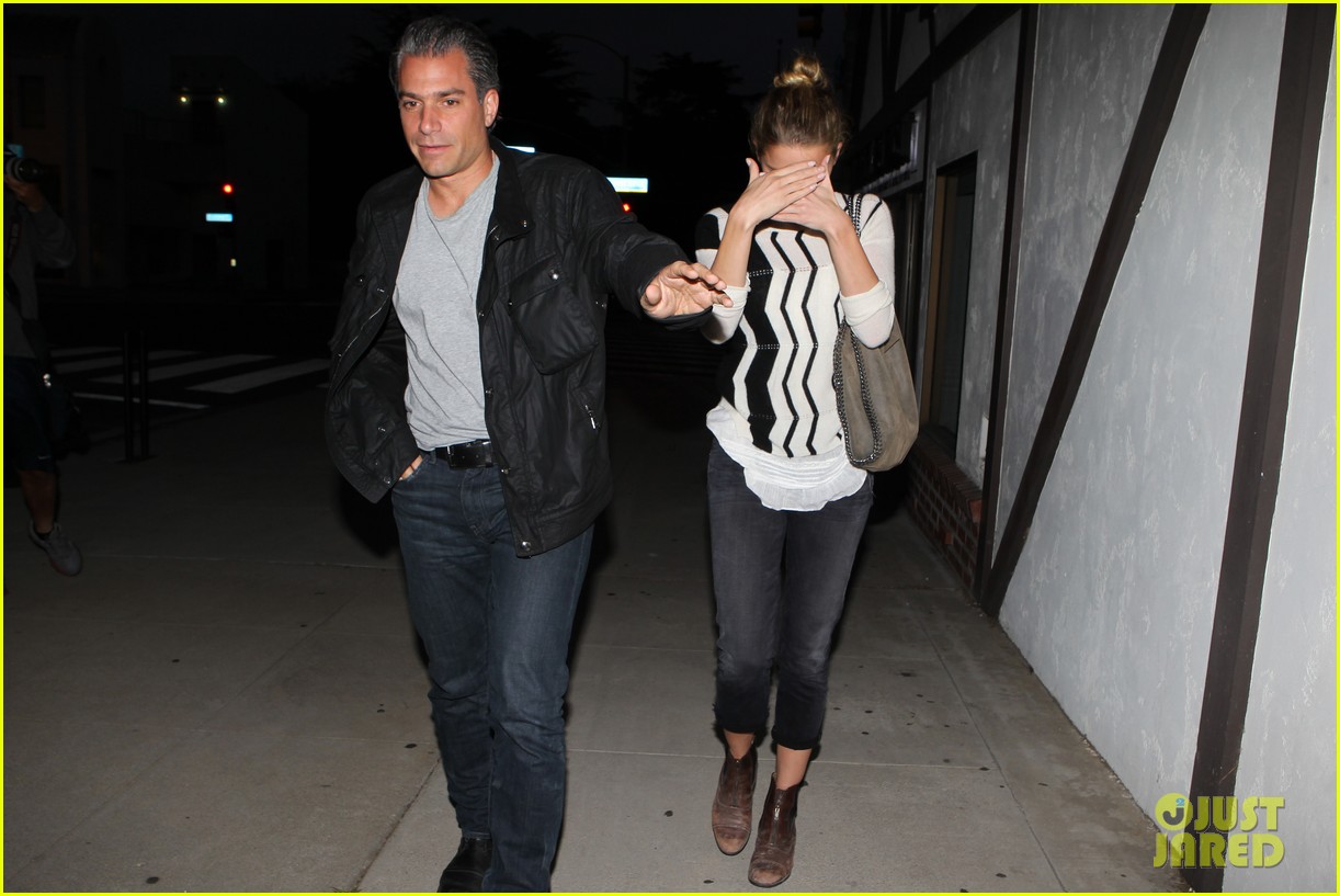 amber heard grabs dinner with talent agent christian carino 222924080