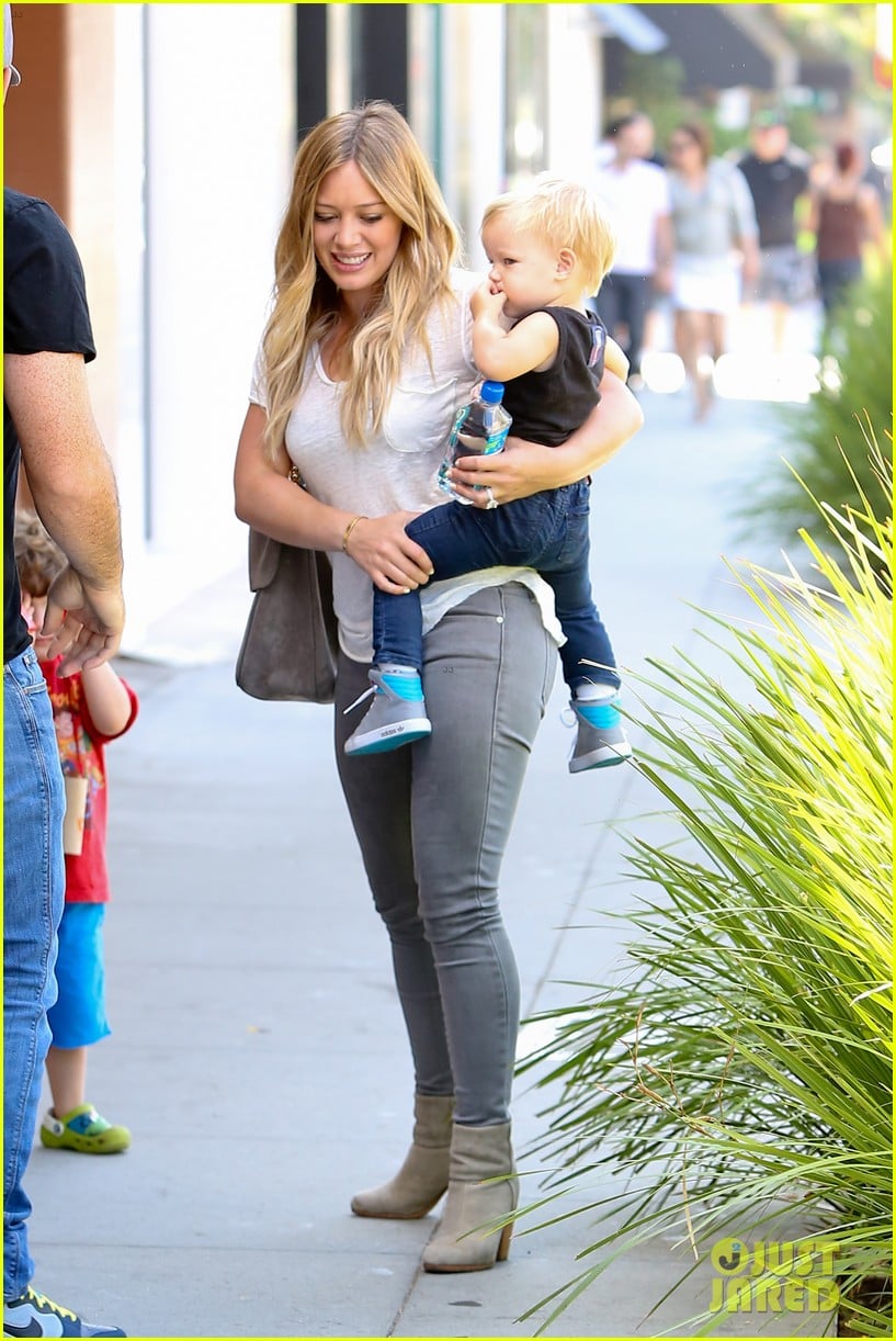 hilary duff mike comrie we definitely want more kids 07