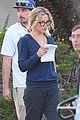 kate hudson wears two outfits on wish i was here set 04