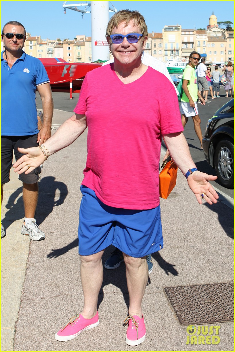 elton john vacations after appendicitis recovery 08