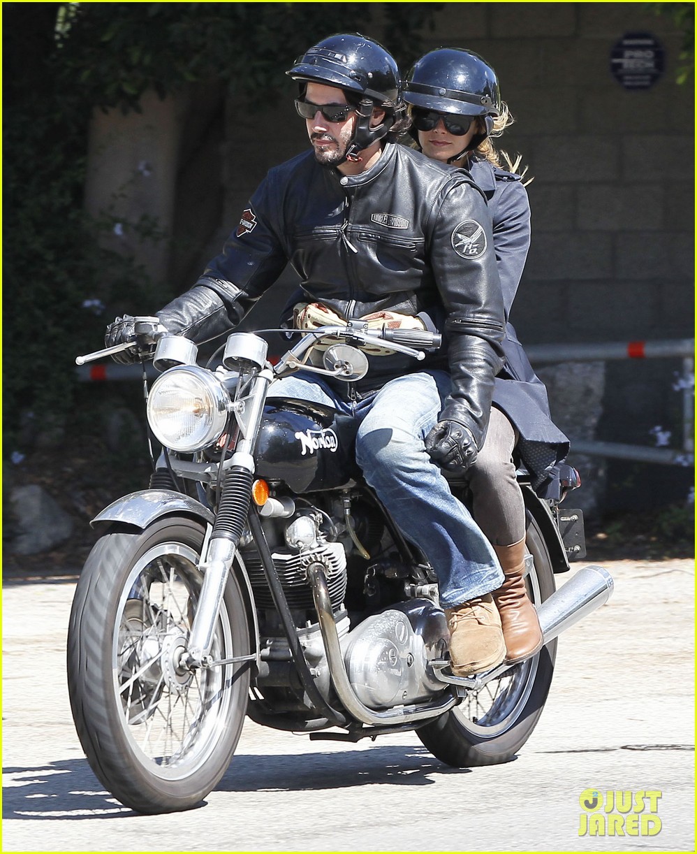 keanu reeves motorcycle ride with mystery blonde 03