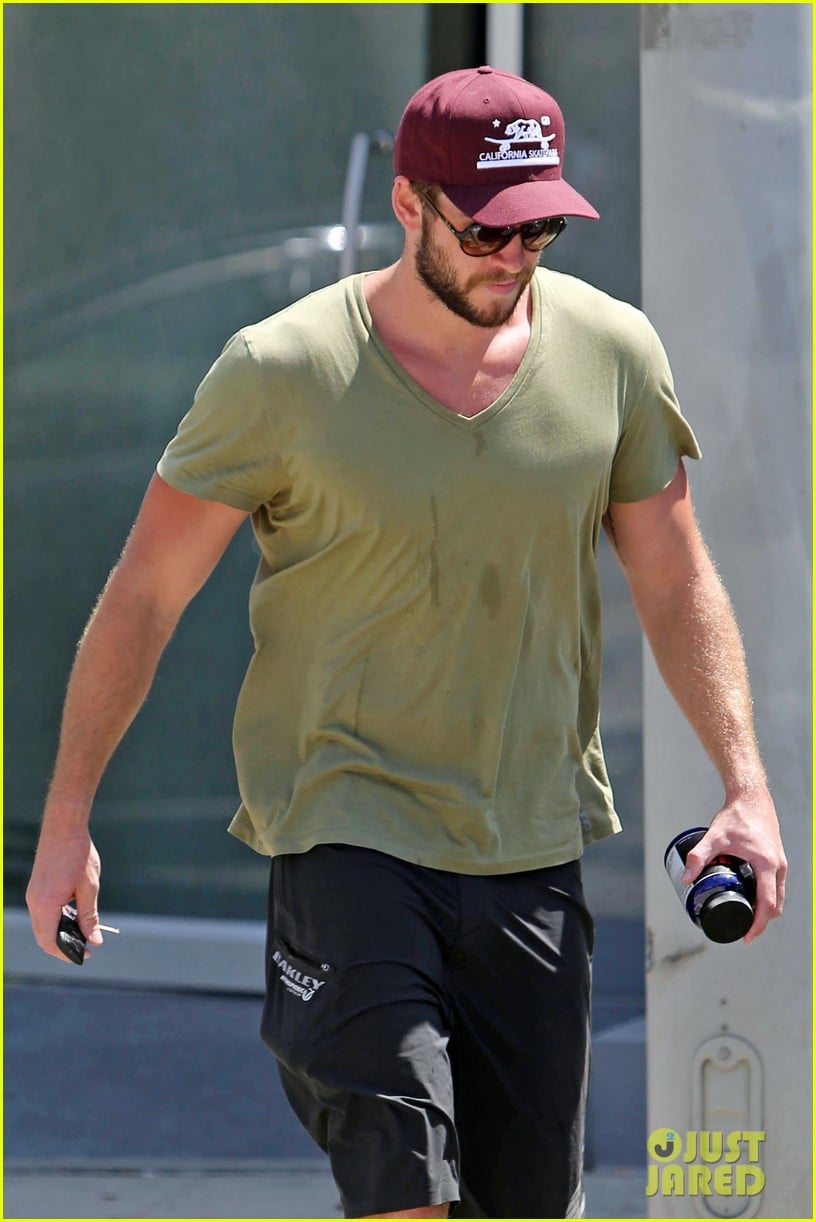 liam hemsworth hits the gym miley cyrus heads to the studio 04