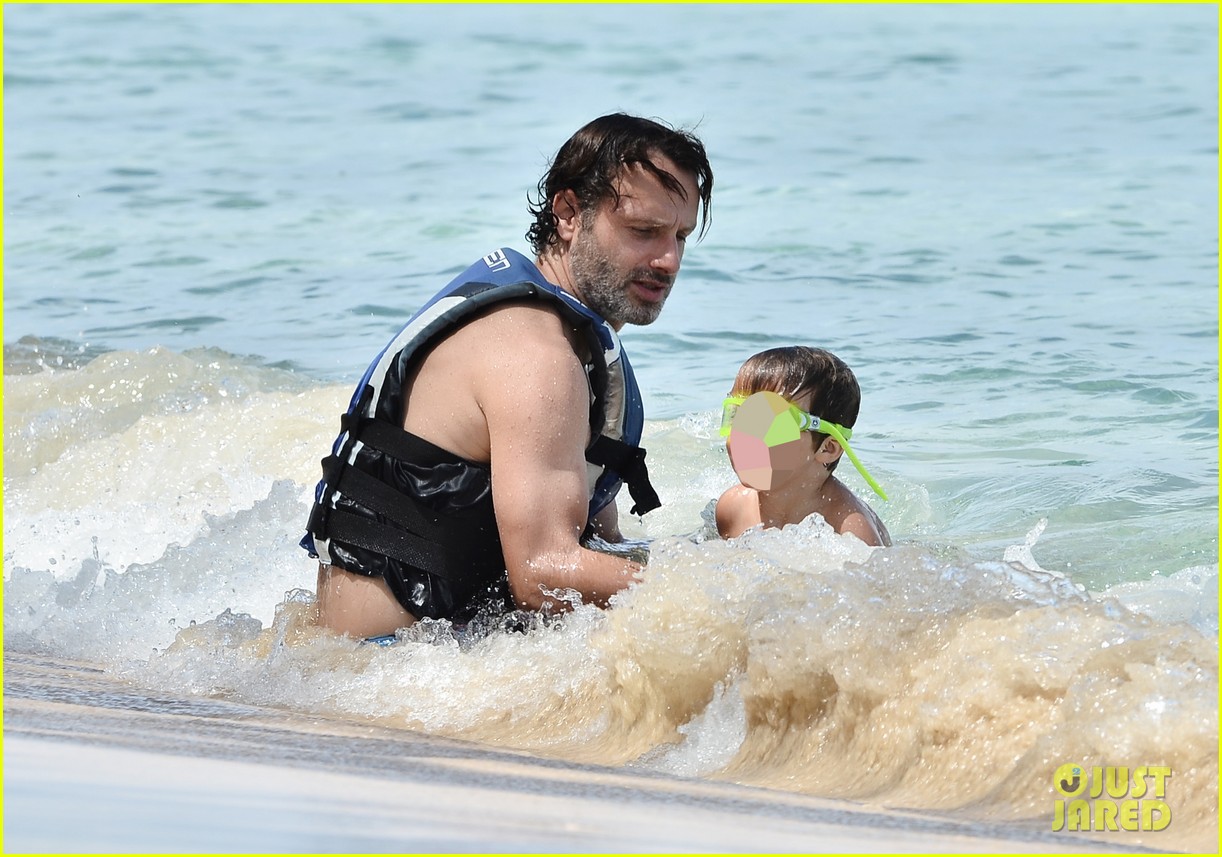 andrew lincoln waterskis with kids for caribbean vacation 03