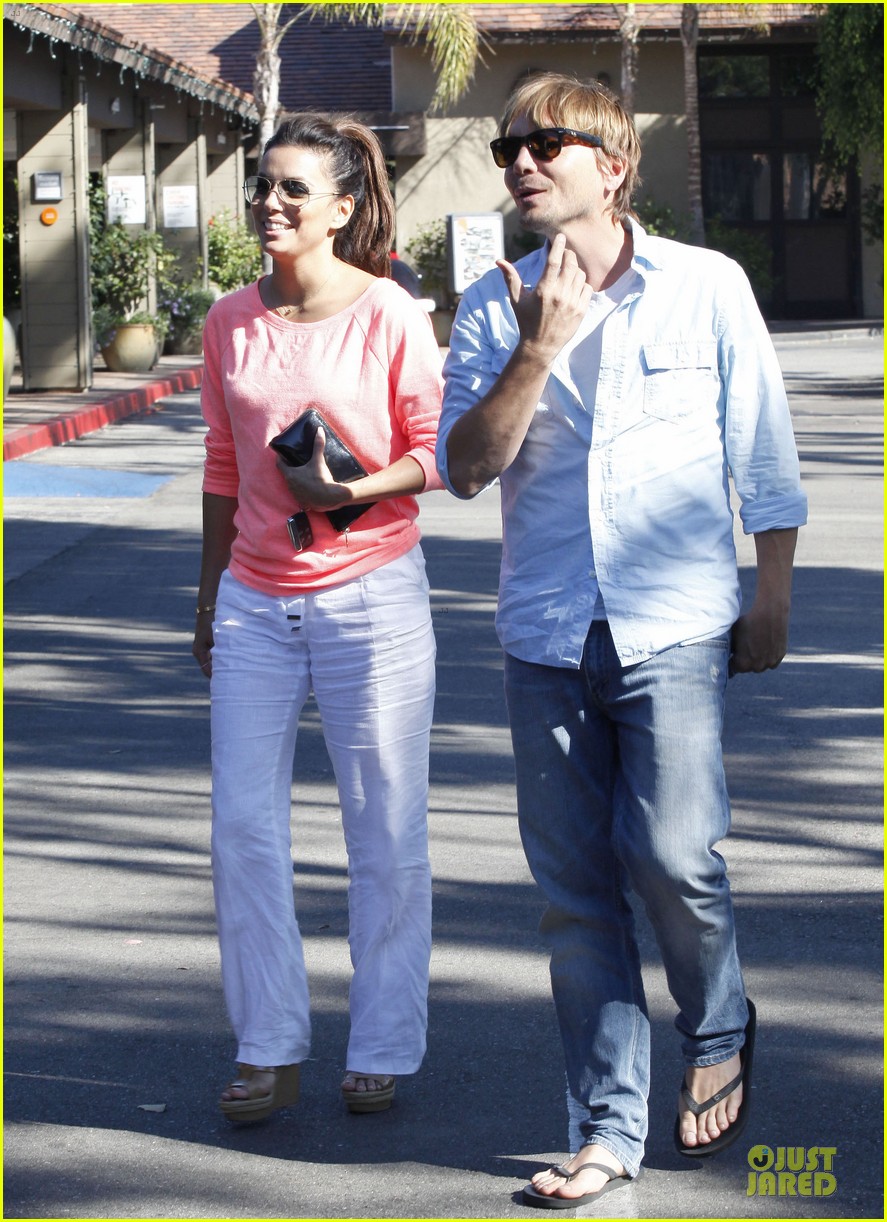 eva longoria catches up with ken paves over lunch 17