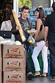 olivier martinez buys two baguettes in one week 05