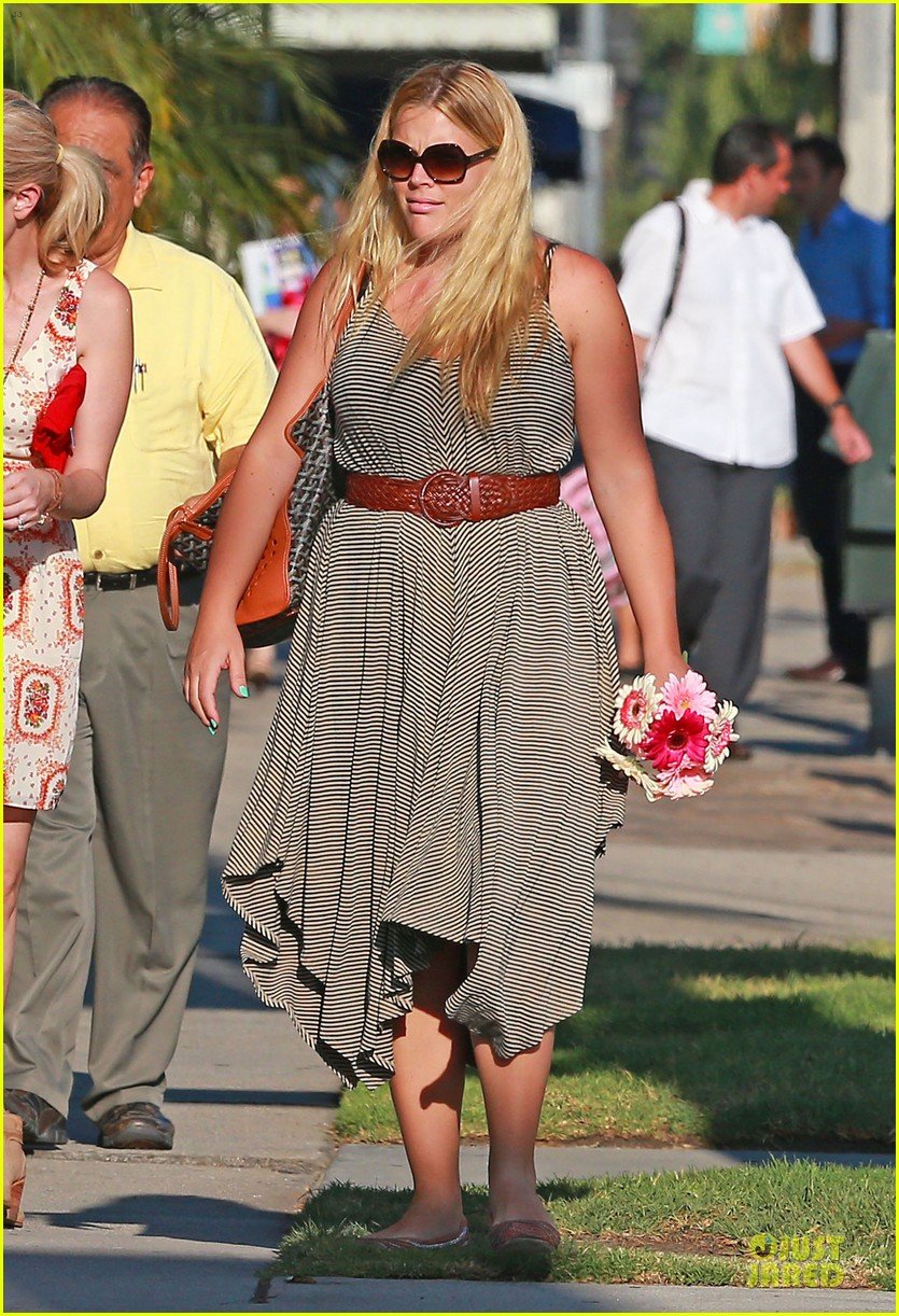 Busy Philipps Happy Belated Birthday Birdie! Photo 2931679 Busy