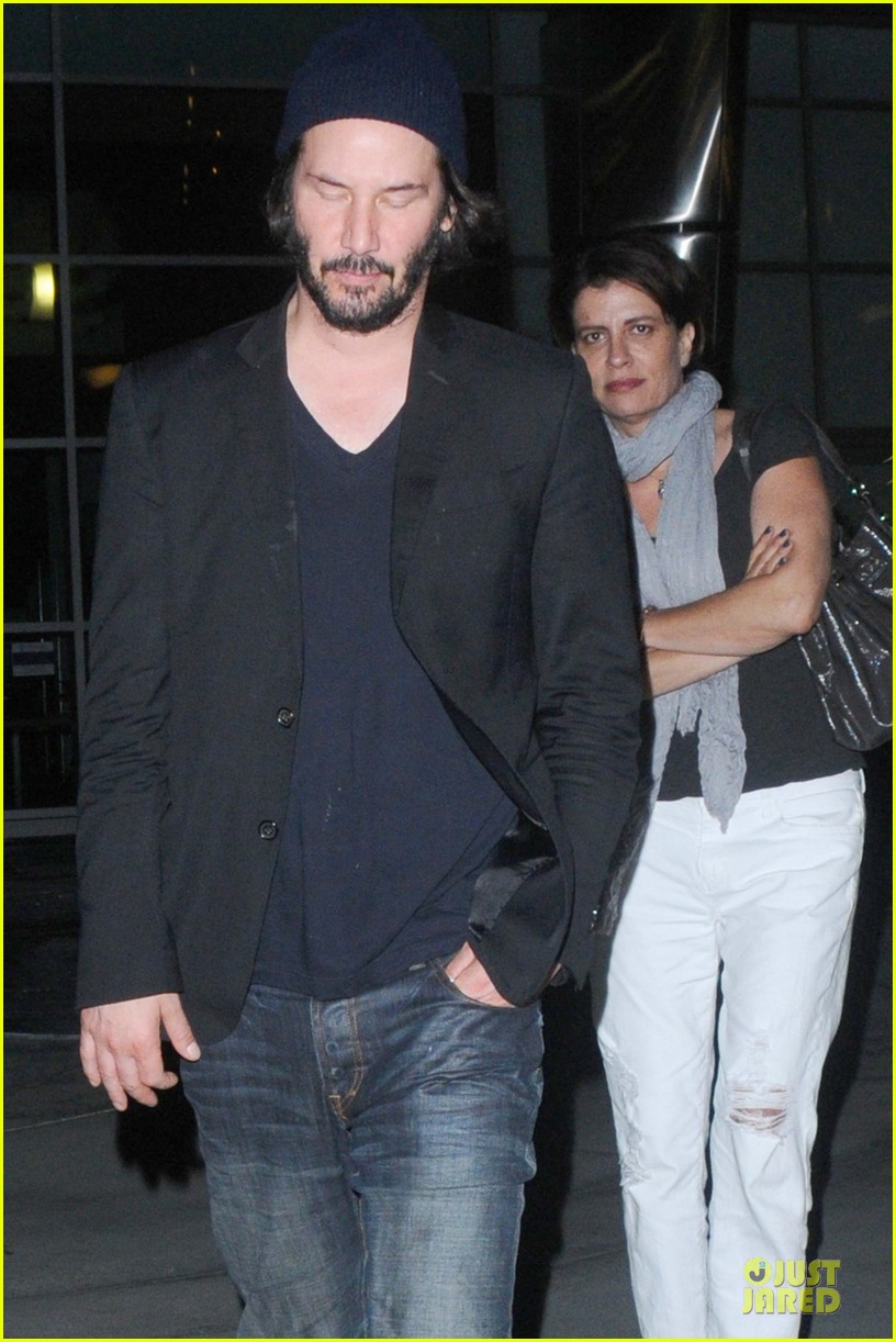 keanu reeves friday night movie with mystery woman 042927596