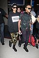 rihanna lax arrivial with the family 07