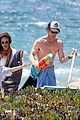 julia roberts family beach day with shirtless danny moder 05