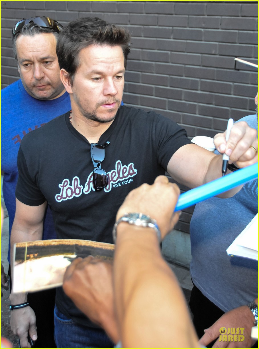 mark wahlberg gives advice for justin bieber 10