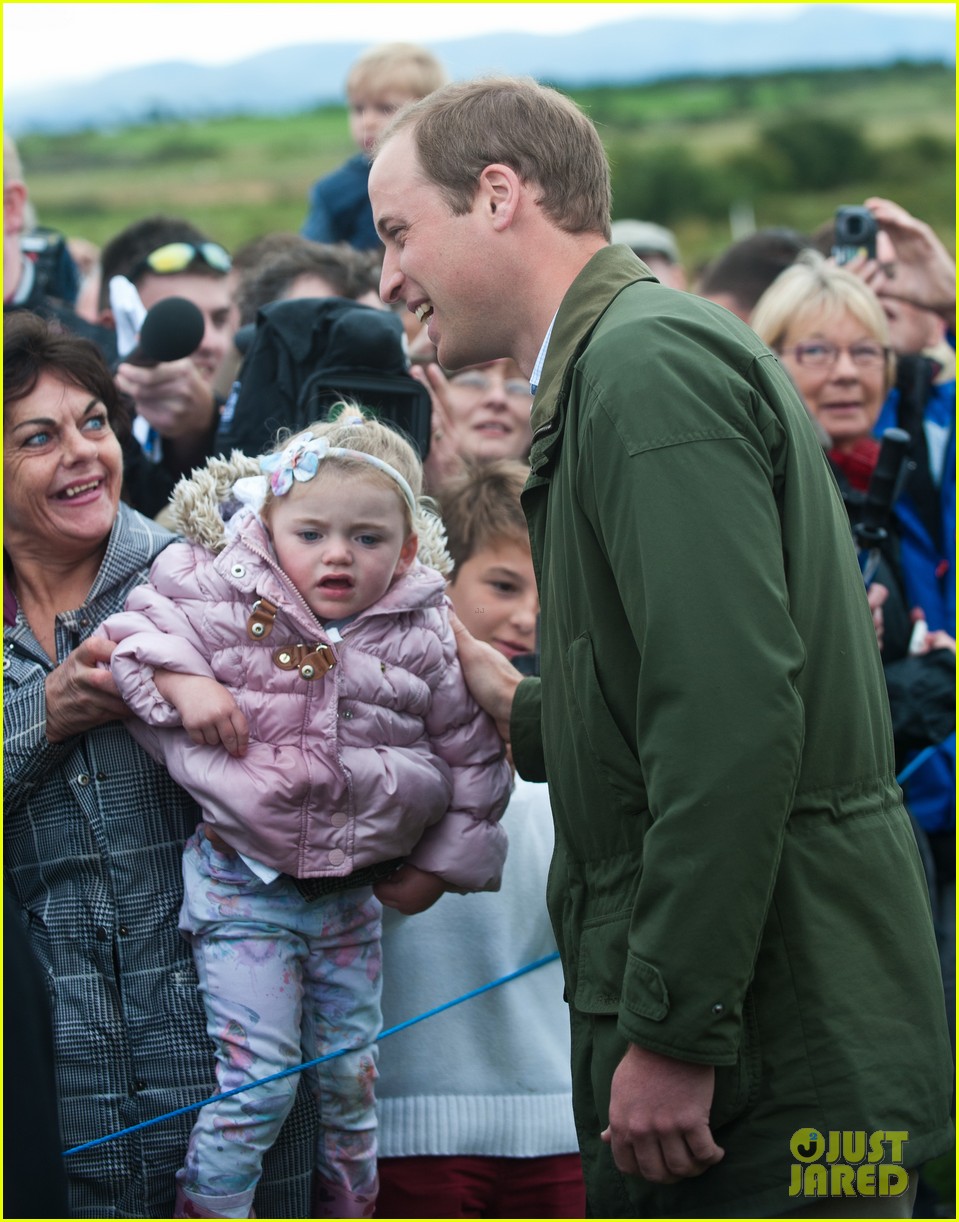 prince william royal baby prince george is extremely good looking 082930006