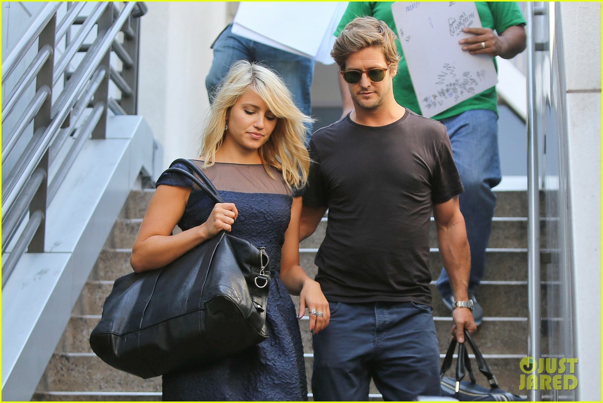 dianna agron nick mathers jet out after gma appearance 02