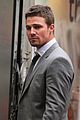 stephen amell ammelsdays cw promo with cousin robbie 02