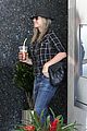 jennifer aniston wraps week with plaid pampering session 02