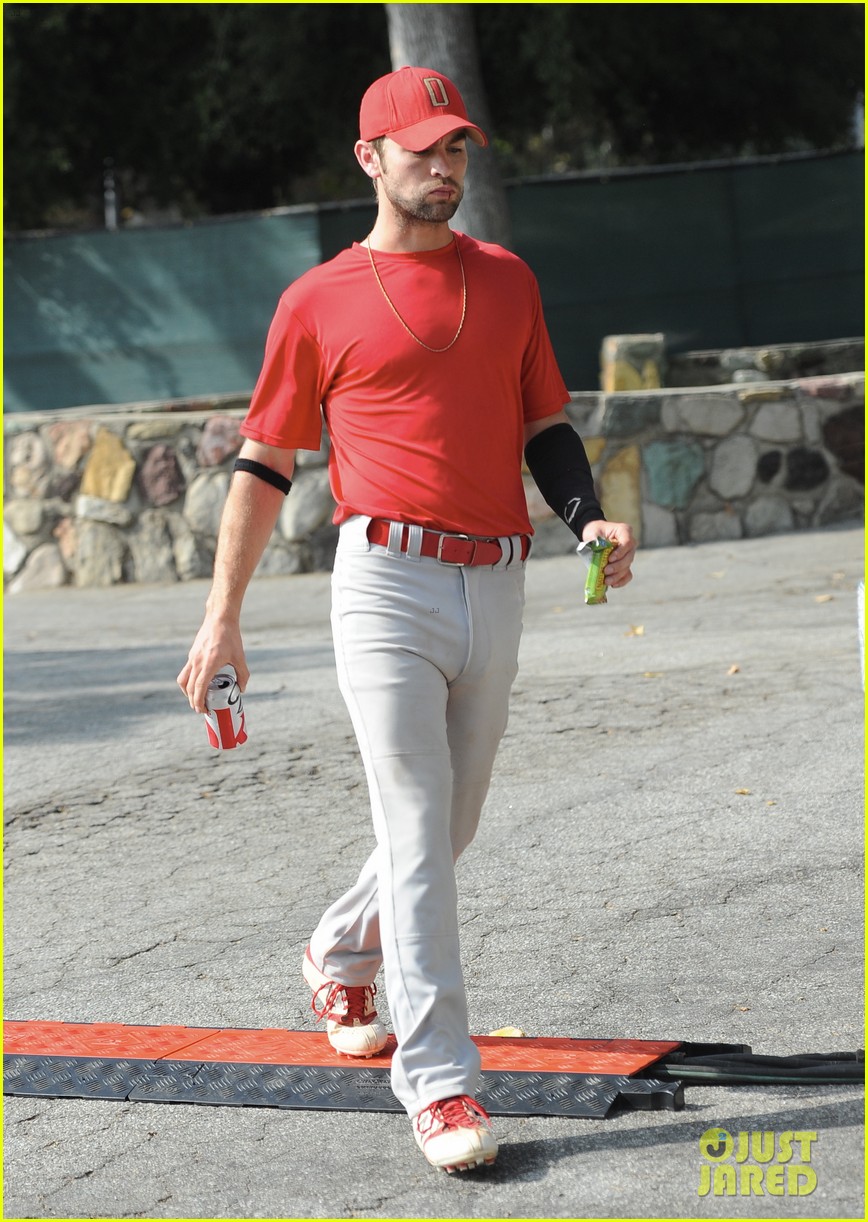 chace crawford aaron tveit undrafted win celebration 272957746