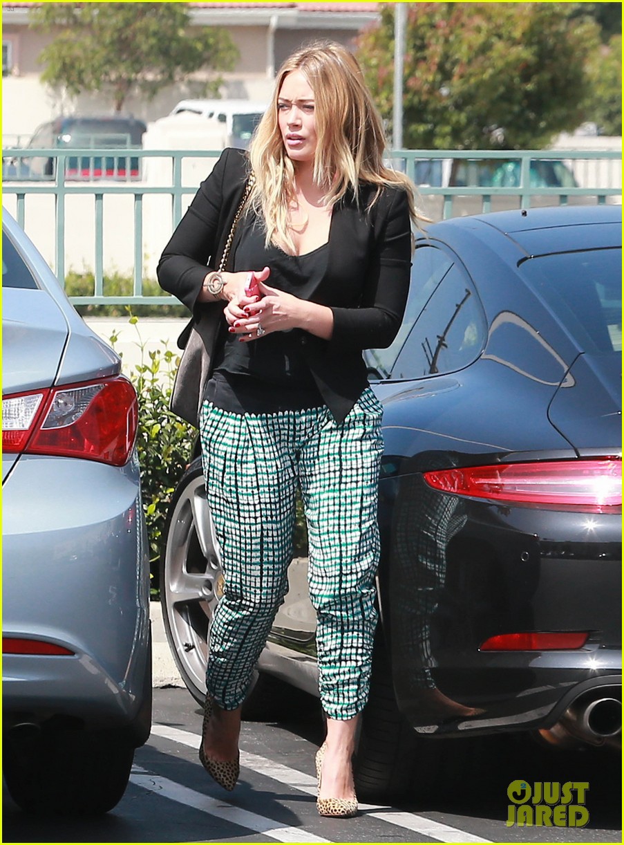 hilary duff the weeknd concert night out 01