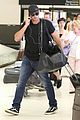 zac efron tom welling lax arrival after toronto film festival 12