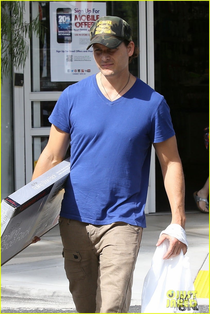 peter facinelli happy labor day weekend 02