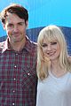 anna faris will forte cloudy cast supports food bank 04