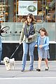 tina fey steps out with daughter alice after snl episode 05