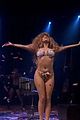 lady gaga debuts new artpop song at itunes festival watch now 06
