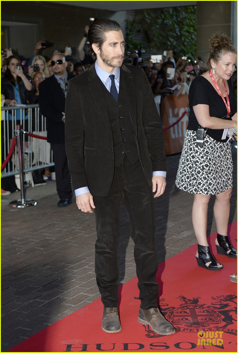 jake gyllenhaal enemy premiere at toronto film festival 13