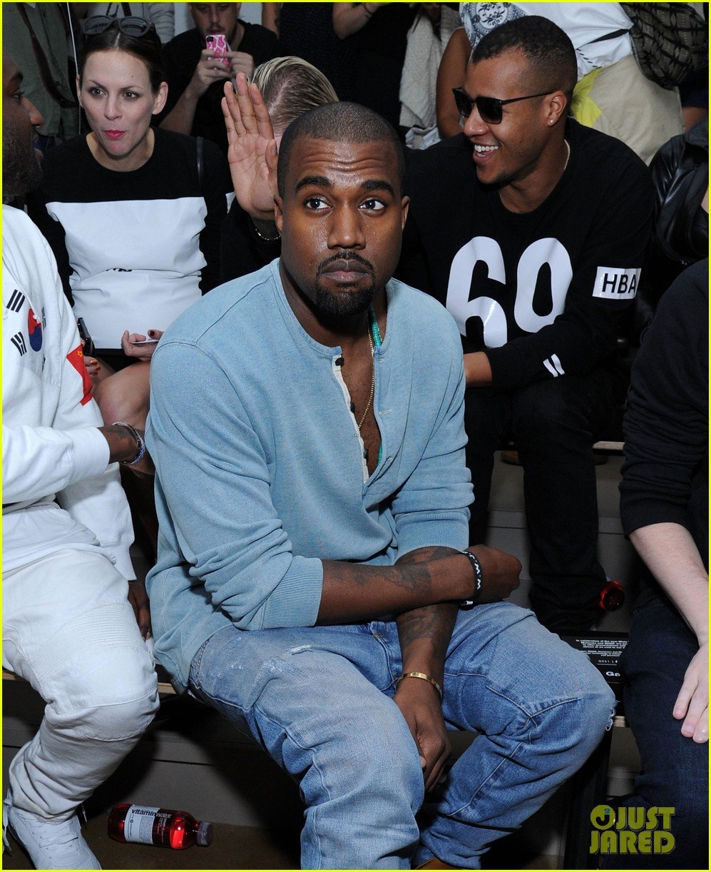 kanye west front row at hood by air fashion show 012947141