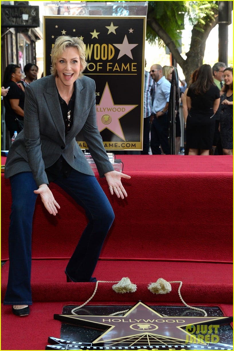 jane lynch receives star on hollywood walk of fame 06