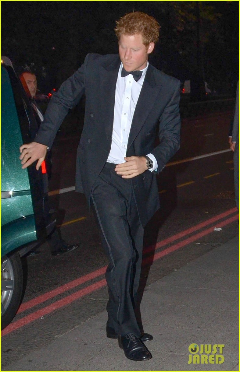 Pippa Middleton & Nico Jackson Hold Hands at Boodles Ball! Photo(02)