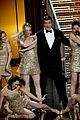 nathan fillion sarah silverman emmys 2013 middle of the show performance 02