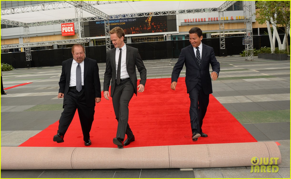 neil patrick harris rolls out the emmy awards red carpet 092954801