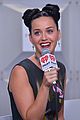 katy perry bares midriff at iheartradio music festival 06