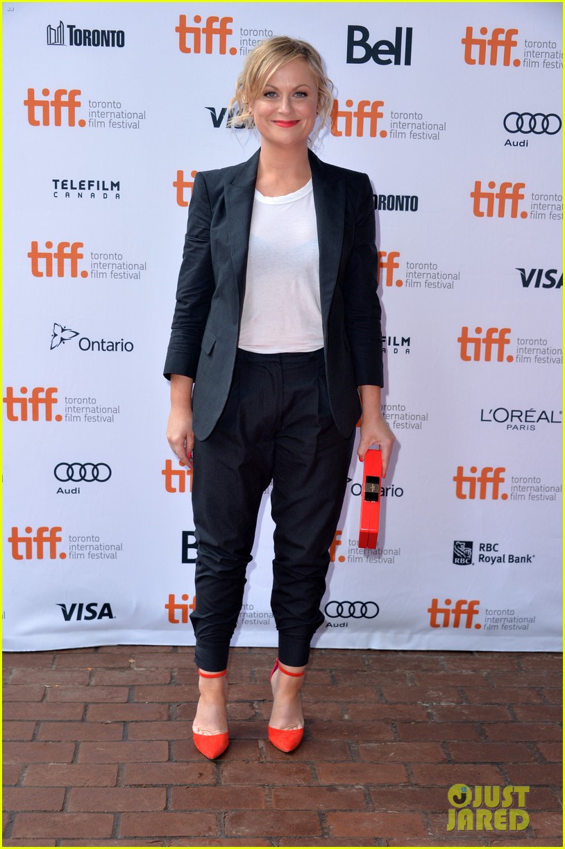 amy poehler you are here premiere at toronto film festival 01