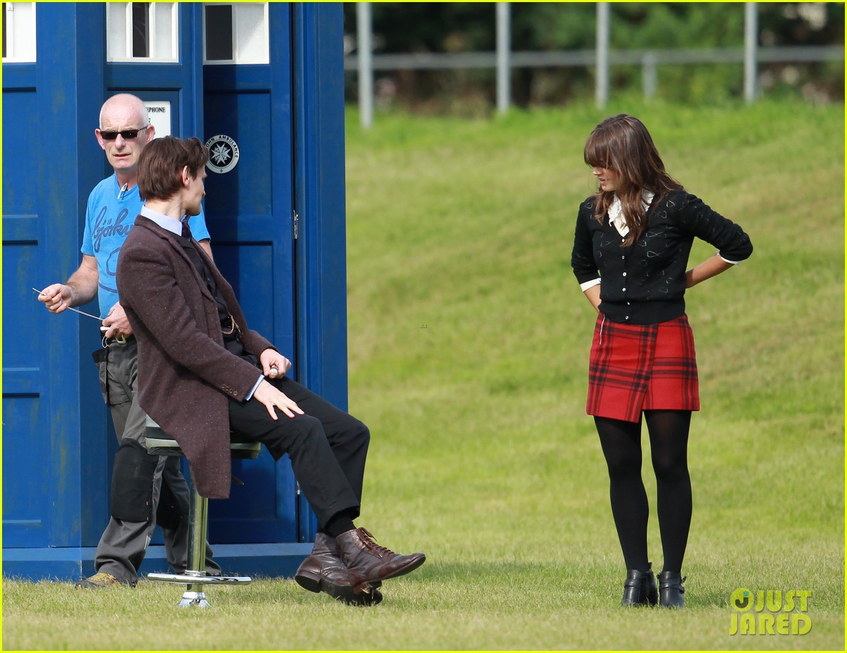 matt smith films doctor who christmas special with jenna coleman 16