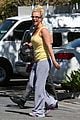 britney spears wraps up week with dance studio stop 05