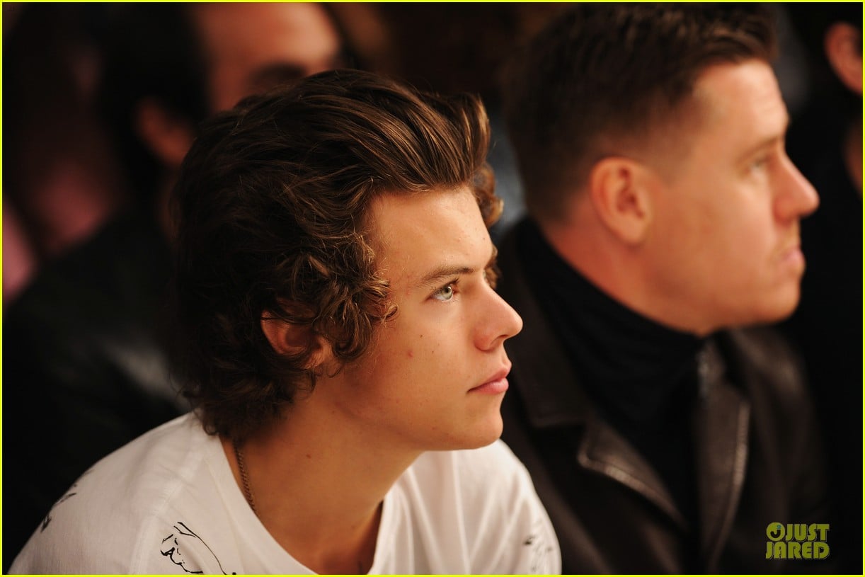harry styles fashion east show 112954463