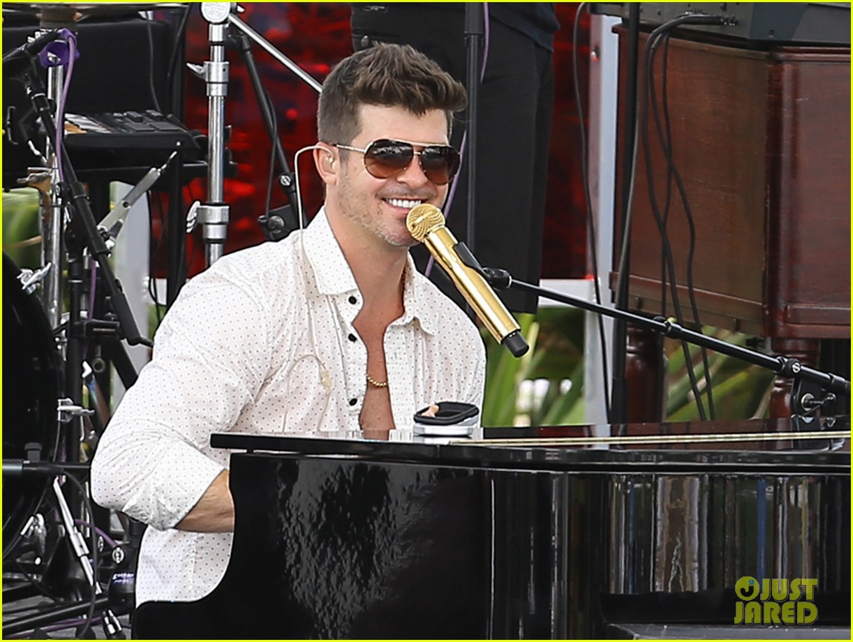 robin thicke waterslide adventures with julian 082942094