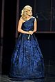 carrie underwood emmys 2013 performance watch now 01